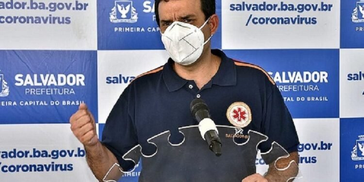 Leo Prates deixa SMS na quarta-feira (30); subsecretário é favorito para assumir pasta