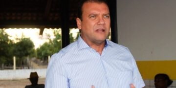 Ex-prefeito de Sítio do Mato é punido por gastos com diárias