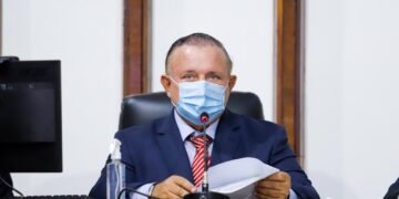 ALBA aprova projeto que aumenta salários de professores do ensino fundamental e médio da rede estadual