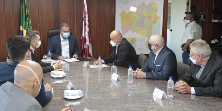 Empresa de cerâmica prevê investir R$ 600 milhões em Camaçari e gerar 570 postos de trabalho