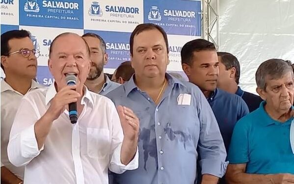 Em ato da prefeitura, João Leão destaca caminhada com ACM Neto