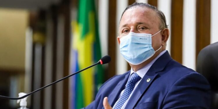 Adolfo rejeita indicação para conselheiro do TCM e aponta risco de operação para governo