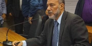 Bira Corôa solicita requalificação da BA-375 na região da cidade de Saúde