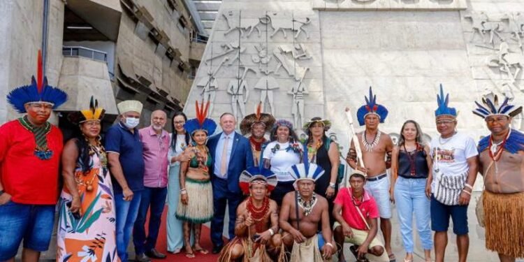 Presidente da ALBA ajuda na retomada do diálogo entre Governo do Estado e os Povos Indígenas