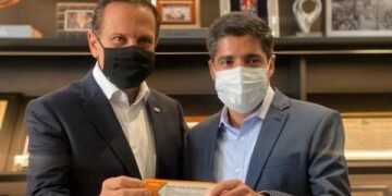 Doria e Neto se reúnem em Salvador; encontro teve presença de 50 pessoas