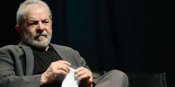 Lula diz que vai ‘dar um jeito’ nos sigilos decretados por Bolsonaro