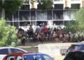 Indígenas protestam na Governadoria, e PM usa e gás de pimenta