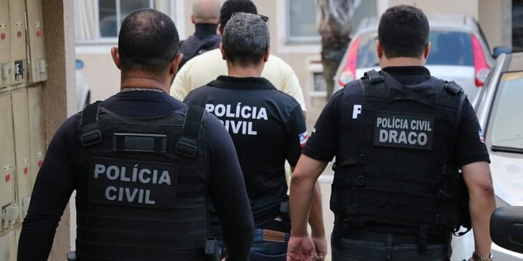 Doze são presos durante operação de combate ao tráfico em Salvador e RMS