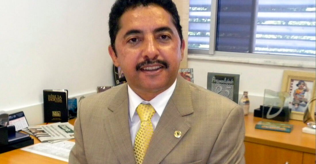 “Não tem obra mais importante do que cuidar das pessoas”