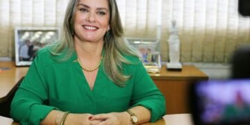 Deputada Ivana Bastos defende cotas para mulheres no parlamento