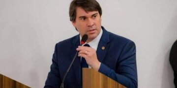 Projeto de Niltinho obriga criadores de animais a colocarem coleiras reflexivas para evitar acidentes em rodovias