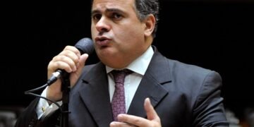 Jonga Bacelar chama prefeito de Brumado de “enganador”