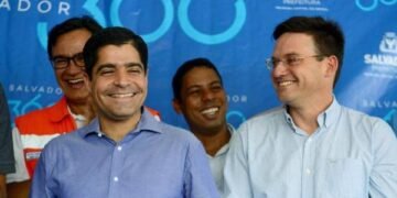 Roma ironiza Neto por uso político de ACM e lembra omissão do nome no passado