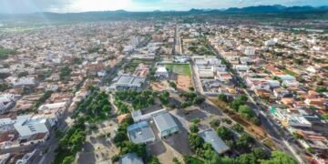 Uso de máscaras volta a ser obrigatório em Guanambi após aumento de casos de covid