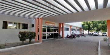 Em Ibotirama, Governo autoriza construção de nova escola, reforma de hospital com 20 leitos de UTI, entre outras obras