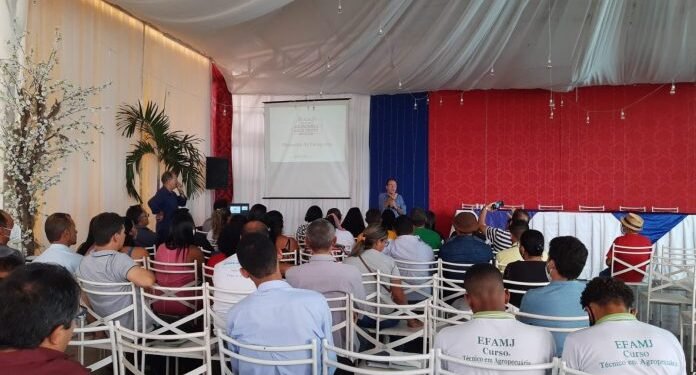 Experiências produtivas exitosas são apresentadas durante a Caravana Parceria Mais Forte em Itaberaba