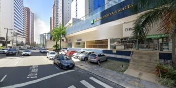 Tripulação é assaltada na porta de hotel em Salvador e voo é cancelado