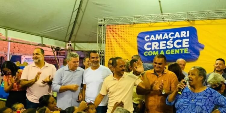 Praça Virgínia Reis Tude é requalificada e entregue à população