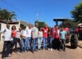 Chapada: Deputado Robinson Almeida entrega trator com implementos agrícolas em Ibitiara