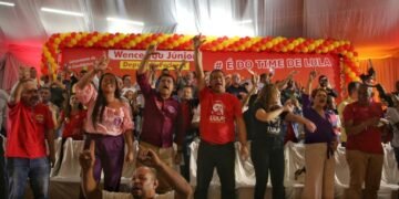 Wenceslau Júnior mostra  força e prestígio no ato de lançamento da pré-candidatura a Deputado Federal