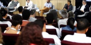 Projeto Primeiro Emprego empossa representantes dos beneficiários para o mandato 2022