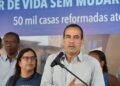 Apenas 50% dos professores trabalharam em 1º dia de greve, diz prefeito