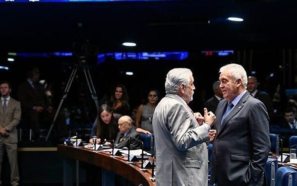 Ampliação de gastos com publicidade em ano eleitoral: Otto e Wagner votam contra