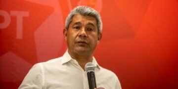 Jerônimo provoca Neto após correligionário por em pauta cobrança para universidade pública