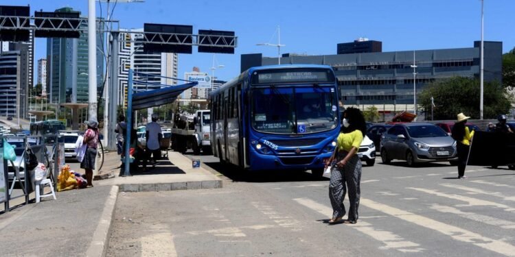 Salvador tem tarifa de ônibus mais cara entre as capitais do Nordeste