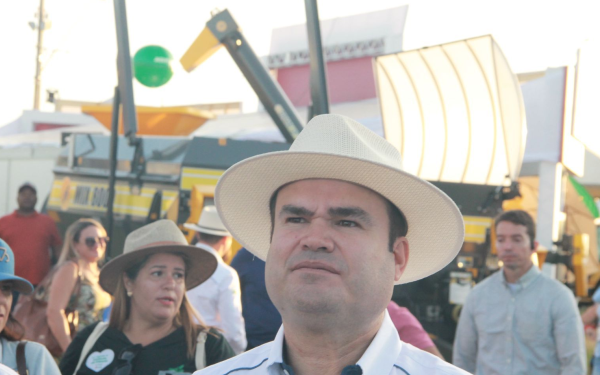 ‘Sou um dos parlamentares que mais trouxeram recursos para a Bahia’, diz Cacá Leão