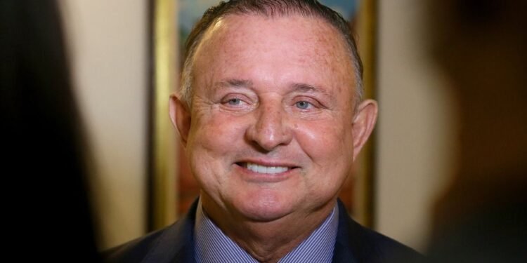 Presidente Adolfo Menezes confirma cancelamento do recesso parlamentar na ALBA