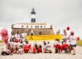 Farol da Barra fica repleto de mães em prol da conscientização sobre a cardiopatia infantil