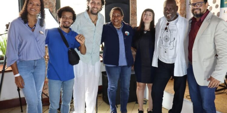 Lazzo Matumbi anuncia pré-candidatura pelo PSOL-REDE