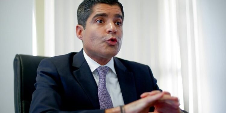 ACM Neto alfineta: “Senado não é casa de aposentar político”