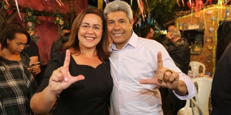 Prefeita de Monte Santo declara apoio a Jerônimo: ‘Firmes e fortes’