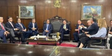 Em reunião com Pacheco, Rui critica proposta de Bolsonaro para combustível