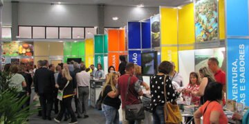 Setur-BA divulga destinos e movimenta turismo de eventos do estado