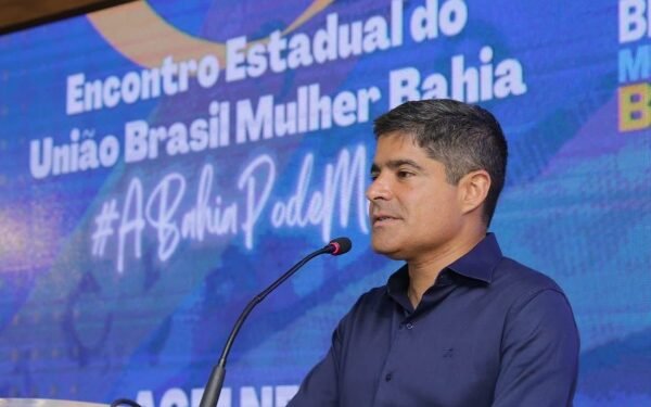 Neto diz que adversários perdem muito tempo com ataques e discussões irrelevantes