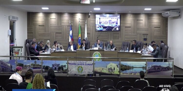 PL para garantir nome social a transgêneros é rejeitado em Poções, onde criança foi atacada