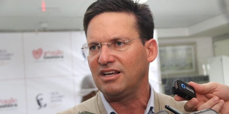 João Roma diz que ACM Neto e Jerônimo Rodrigues “gostam muito de cobrar impostos”