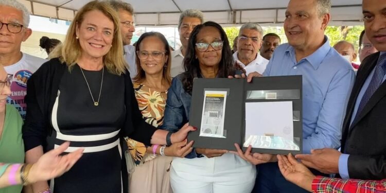 Selo Comemorativo do Bicentenário da Independência é lançado em Cachoeira 🔰