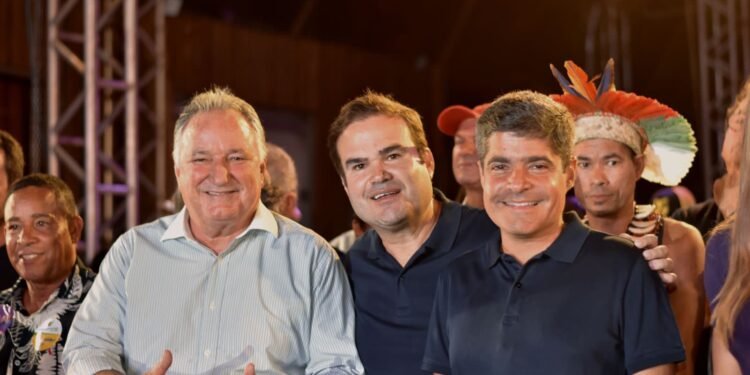 ‘É quem hoje reúne as melhores condições para ser nosso representante no Senado’, diz ACM Neto sobre Cacá Leão