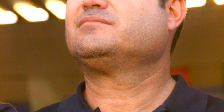 Cacá Leão: ‘O povo acredita na importância de um senador aliado do governador’