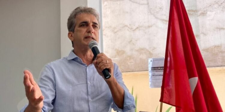 Robinson Almeida nega debandada de prefeitos e ironiza Bruno Reis