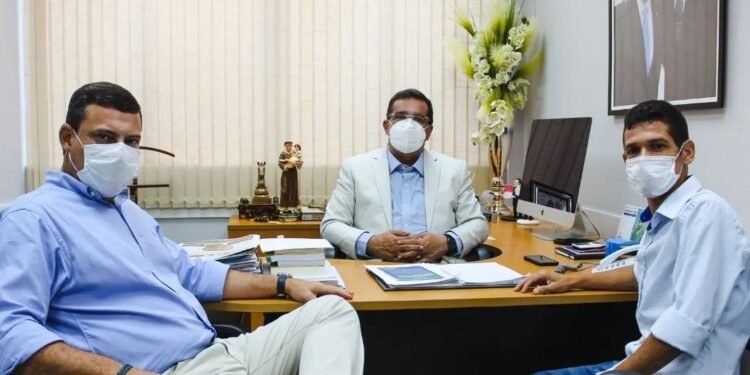 Antônio Henrique Jr confirma apoio a pré-candidatura de Cláudio Leite-Galego a Deputado Federal