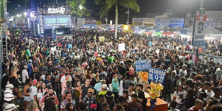 Micareta de Feira é cancelada após alta de casos de covid-19