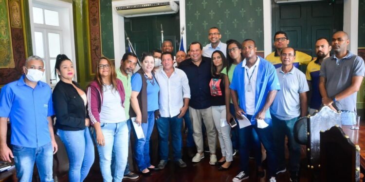 Geraldo Júnior apoia servidores municipais em reivindicação de mudanças em Projeto de Lei da Prefeitura