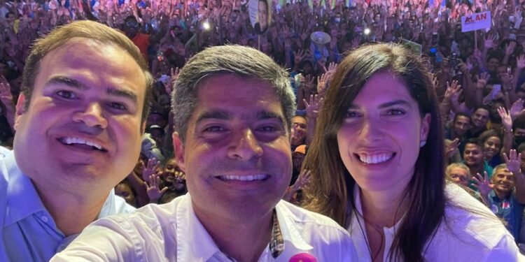 Agenda de ACM Neto, Ana Coelho e Cacá Leão no interior contempla 15 cidades do Norte e Semiárido baiano