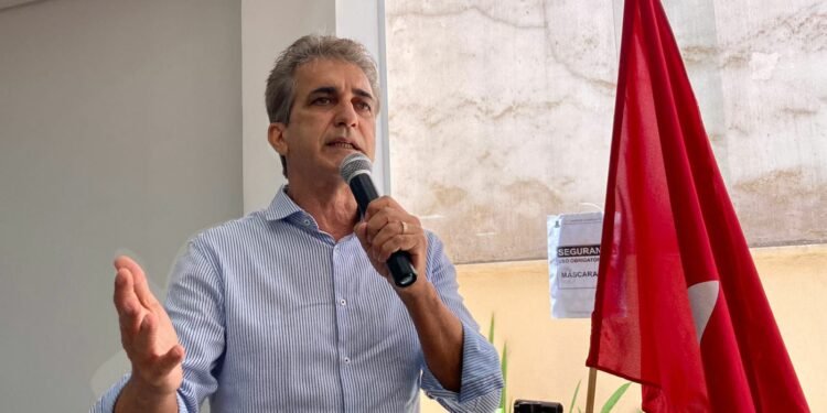 Deputado Robinson repudia ameaça de Golpe de Estado proposta por empresários bolsonaristas