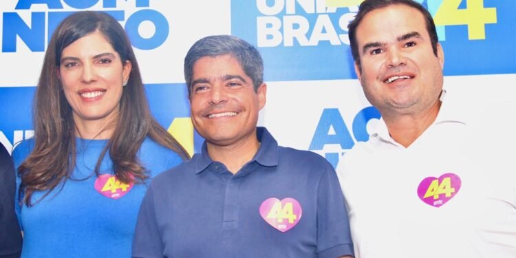 Cacá Leão comemora a chegada de Ana Coelho como pré-candidata a vice-governadora de ACM Neto